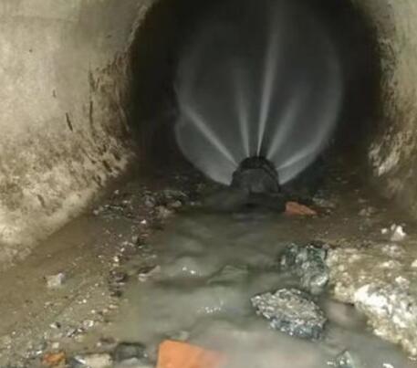 胡市镇市政管道清淤